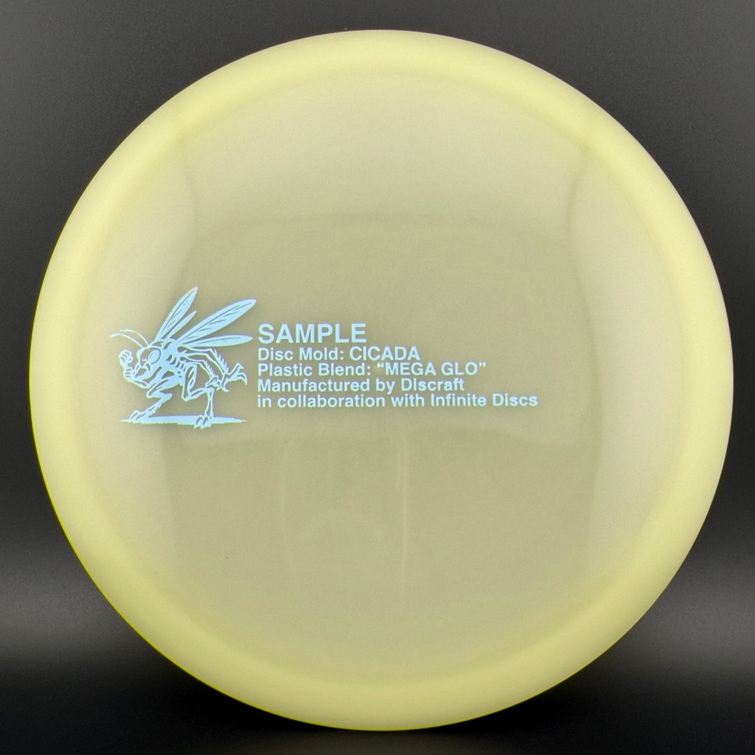 Mega Glo Cicada - Disque de Disc Golf Premium