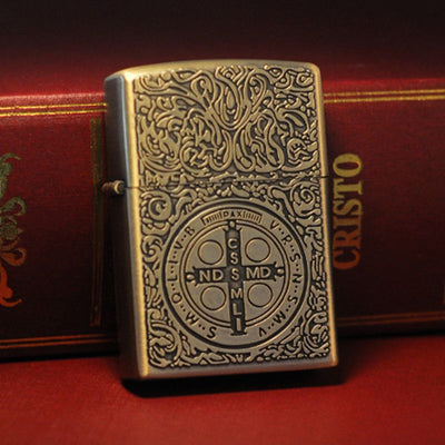 Retro Windproof Kerosene Lighter with Bronze Relief Design