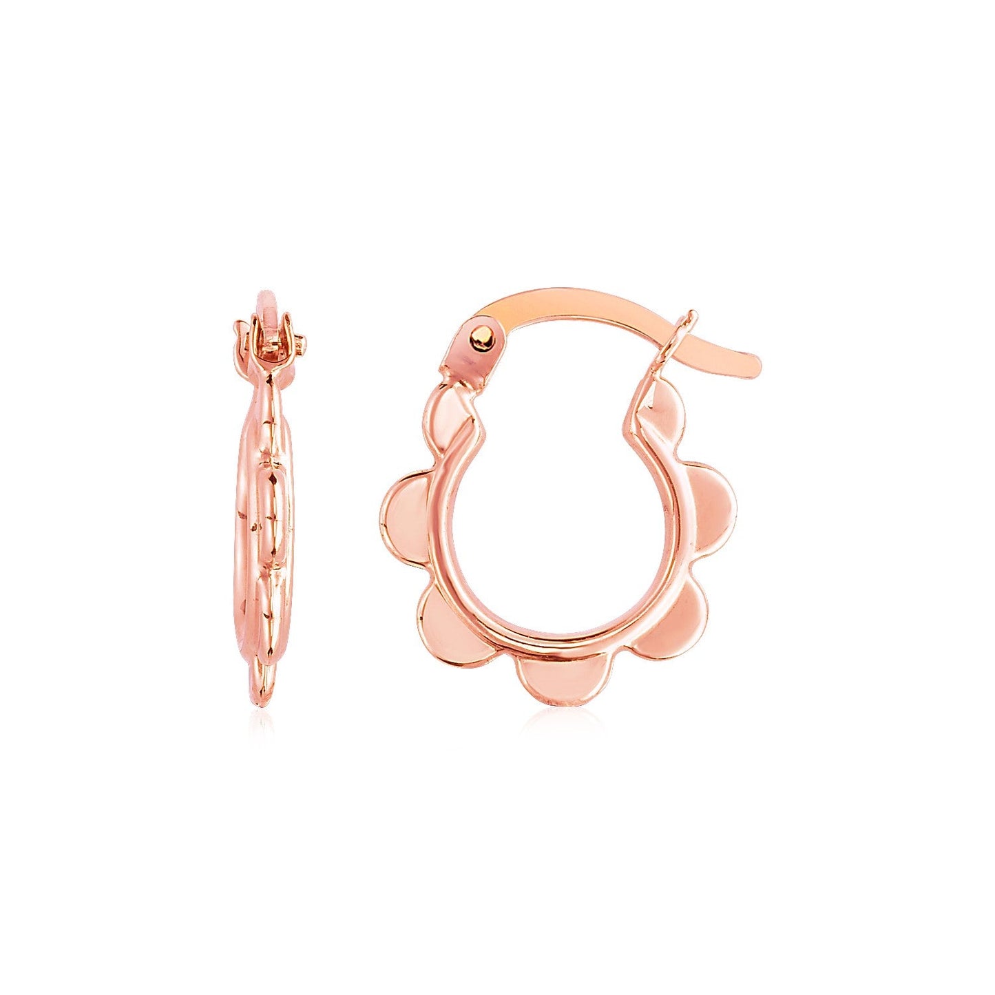 Boucles d'oreilles créoles scallopées en or rose 14k