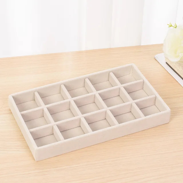 Plush jewelry storage box jewelry box rings earrings bracelets necklaces storage display shelf - Korvel