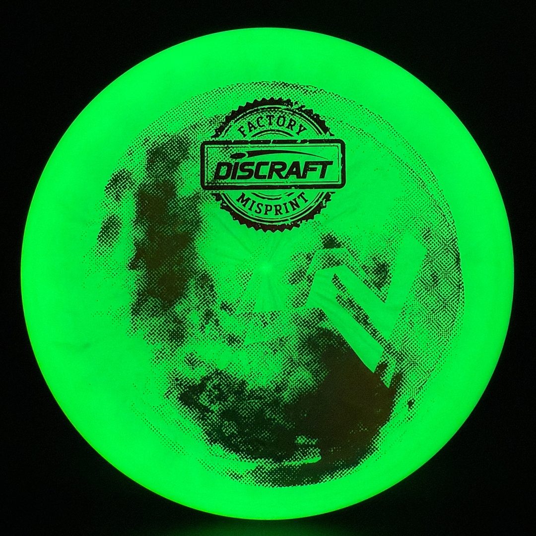 Mega Glo Luna - Moon Misprints par Paul McBeth