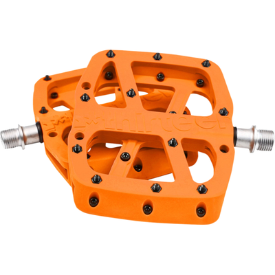 E*THIRTEEN PD2USA-104 Performance Bicycle Pedals - Korvel