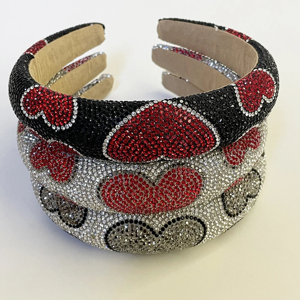 Bandas de pelo esponjosas en forma de corazón con incrustaciones de diamante