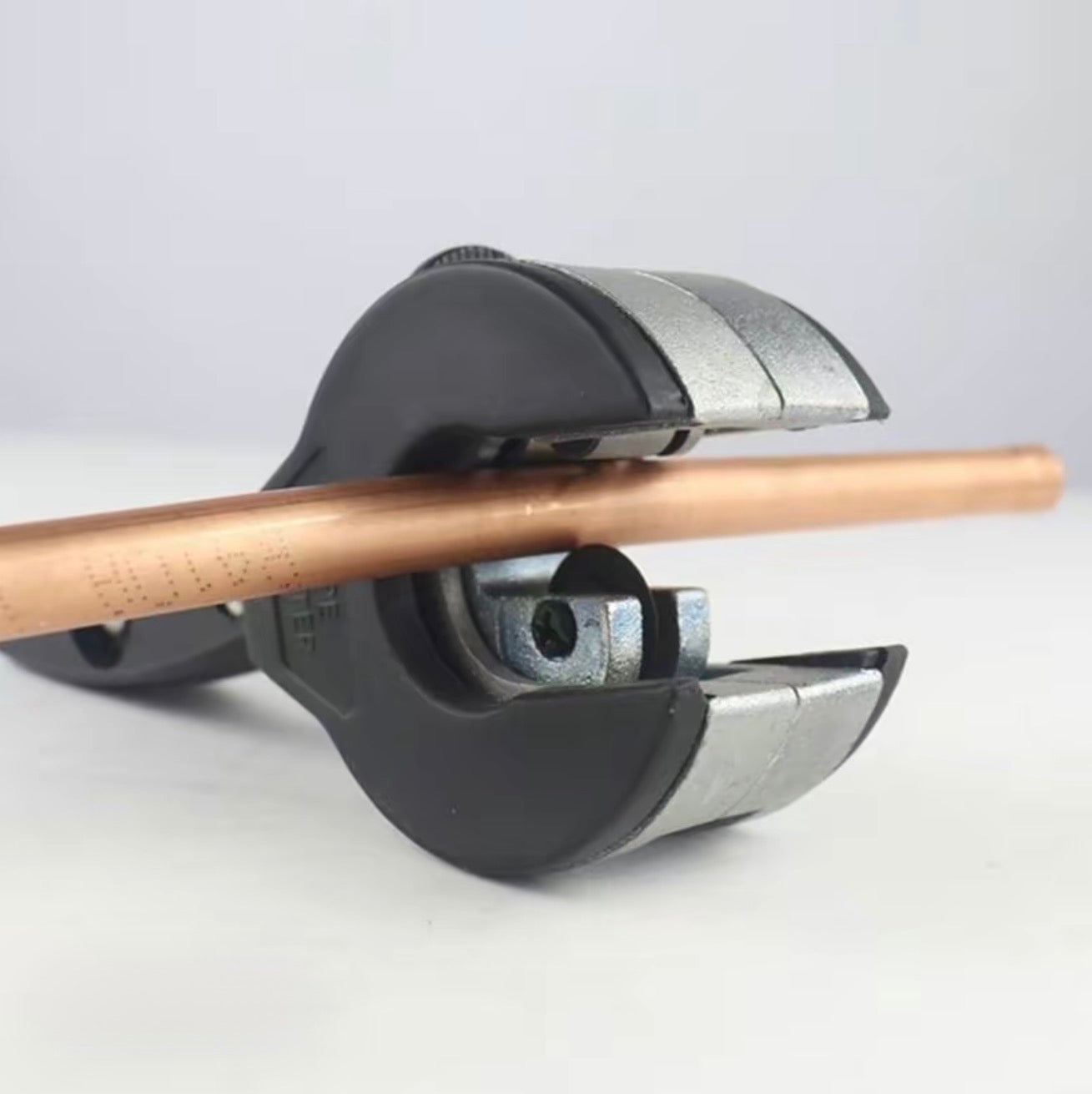 QuickCut Pipe Cutter - Korvel