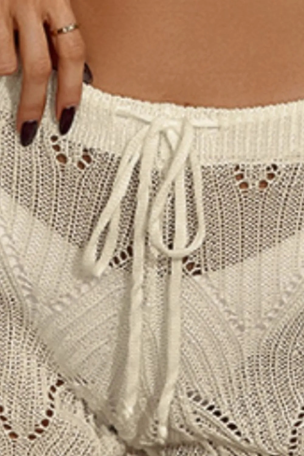 Hook flower hollowed out beach shorts with drawstring - Korvel