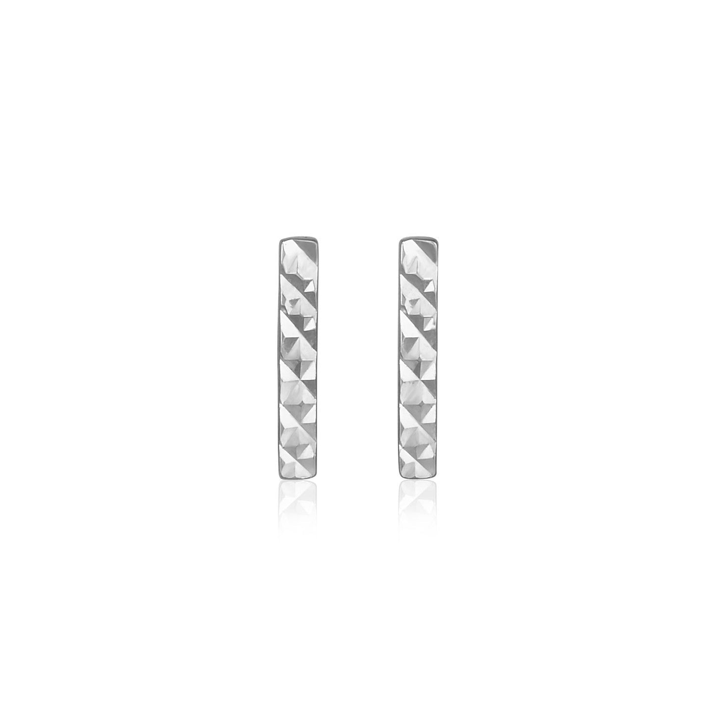 Pendientes de barra texturizada de oro blanco de 14k
