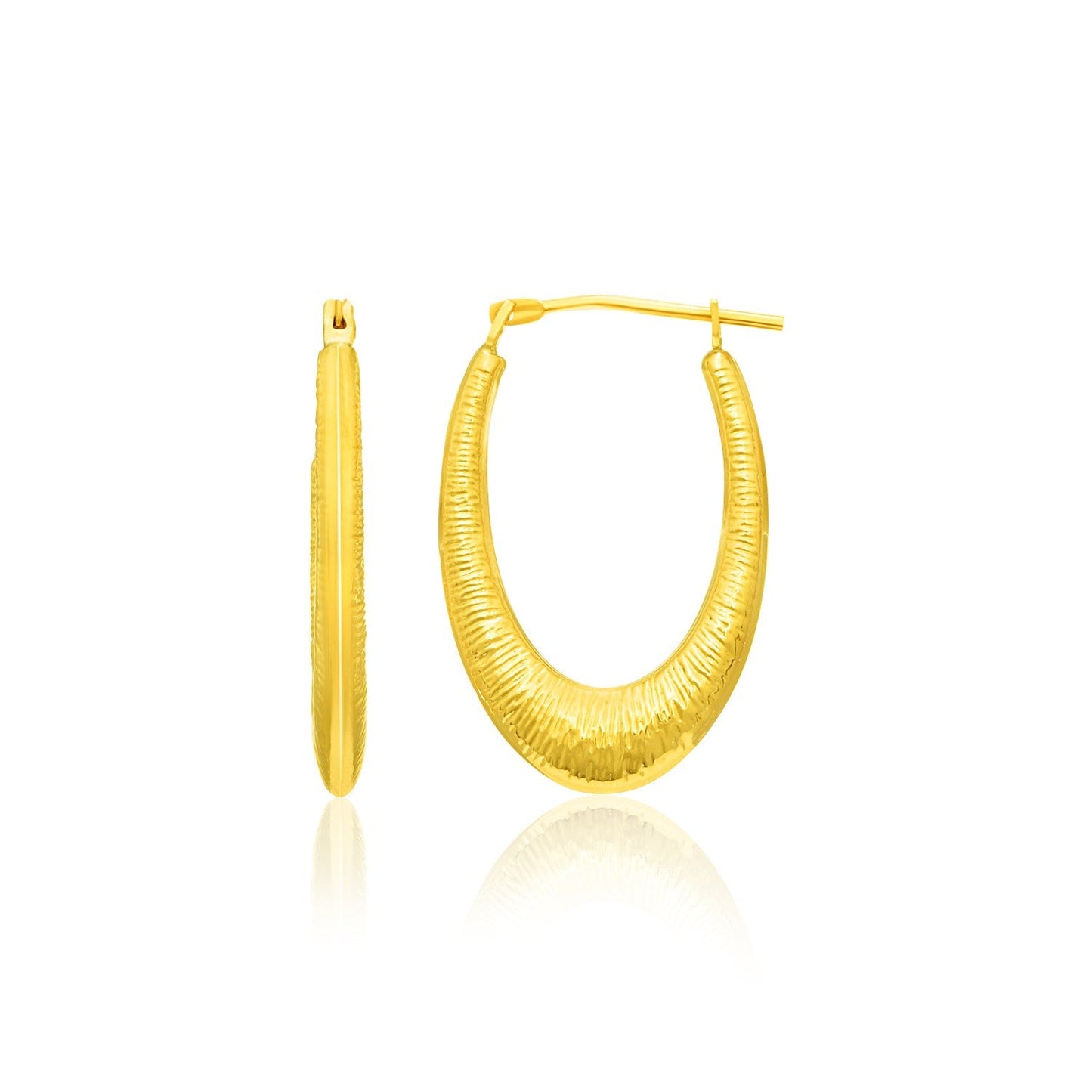 Pendientes de aro de textura graduada en oro amarillo de 14k