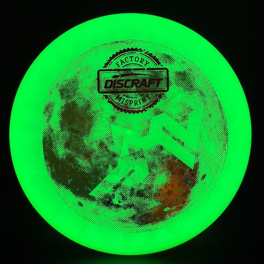 Mega Glo Luna - Moon Misprints par Paul McBeth