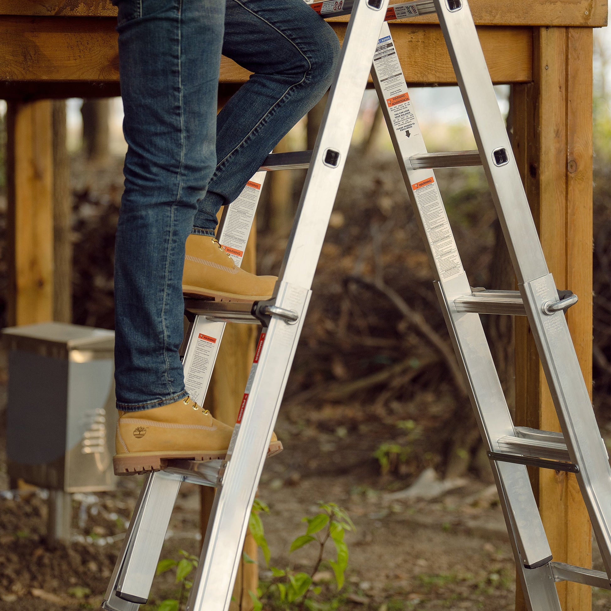 17ft Multi-Position Foldable Aluminum Ladder, A-Frame and Straight Ladder, ANSI 250lbs - Korvel