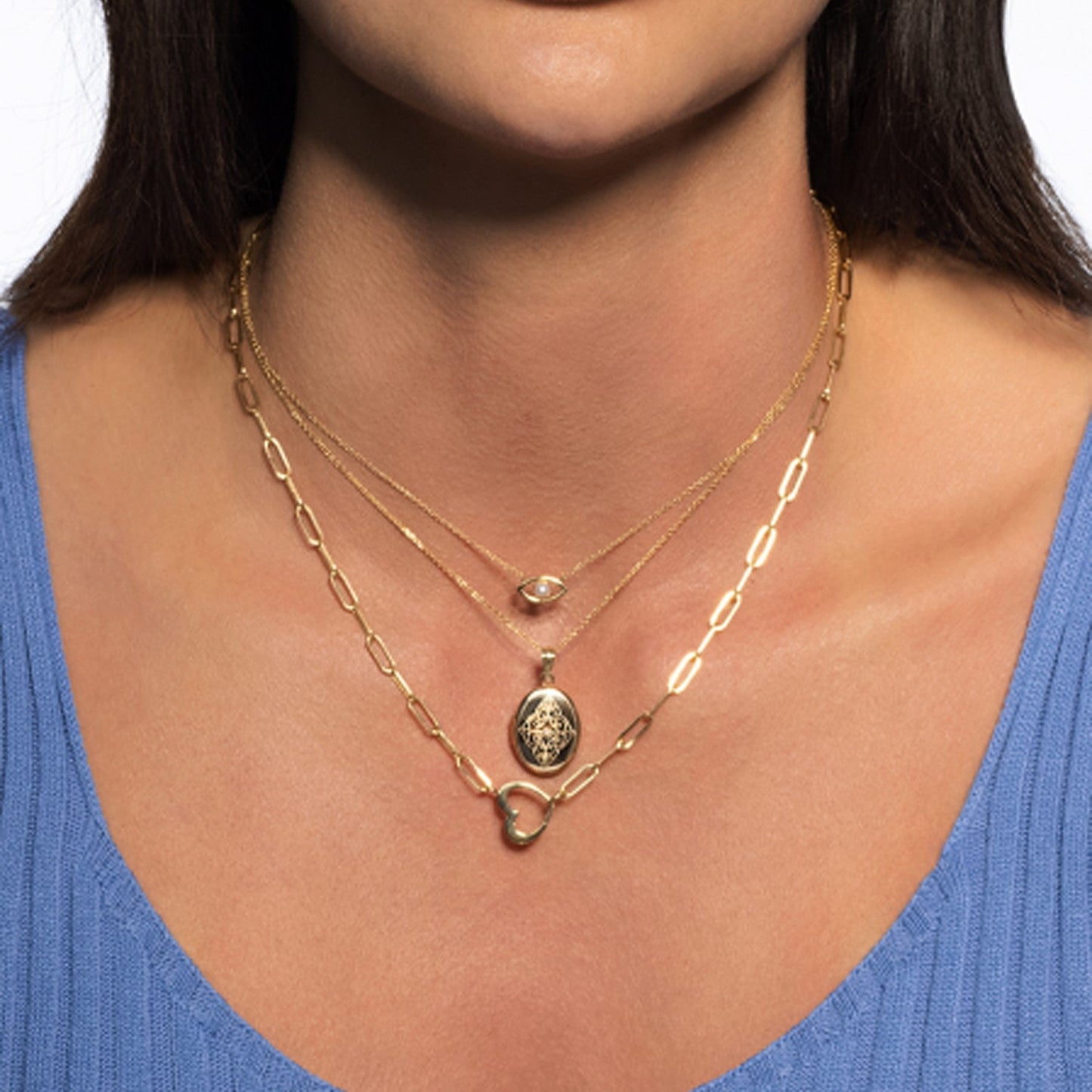 Collar de eslabones de papel con elemento en forma de corazón de oro amarillo de 14k