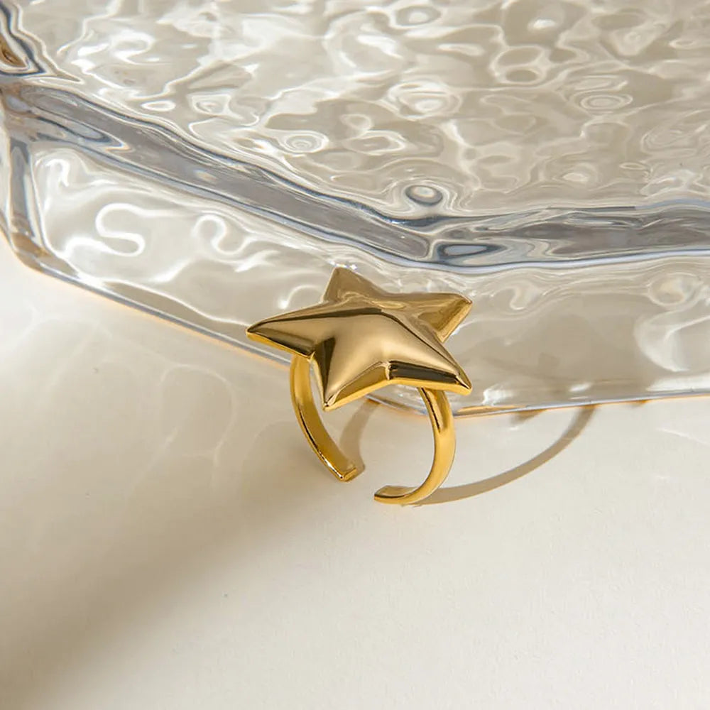 18K Gold-Plated Stainless Steel Star Ring - Korvel
