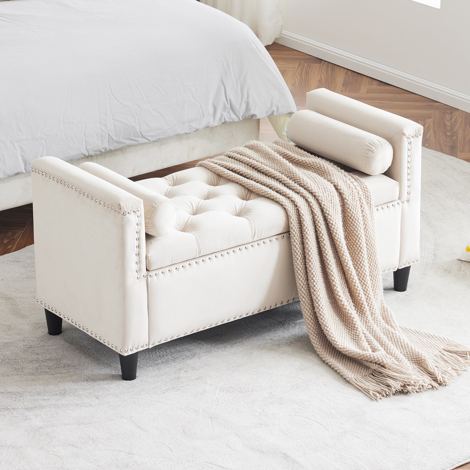 Storage Bench, 44.5-Inch Queen Velvet Button Bedside Bench, Entryway Living Room with Armrests, Nailhead Trim Cream White - Korvel