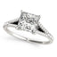 Bague de fiançailles en diamant à taille princesse en or blanc 14 carats avec shank divisé