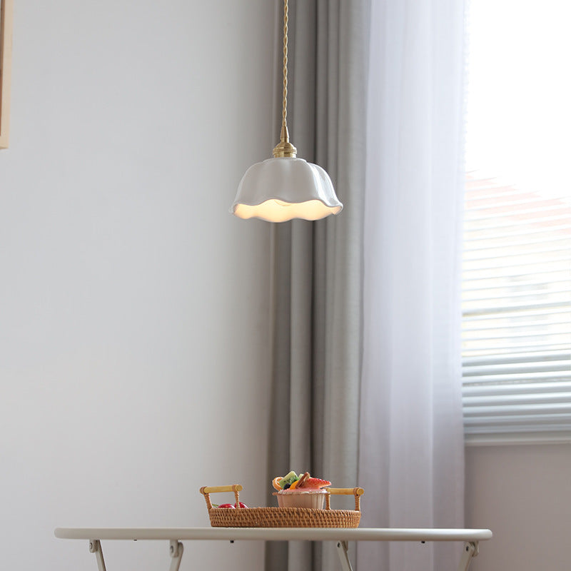 Modern Minimalist Dining Room Pendant Light Japanese Simple Solid Wood Pendant Light Fresh Single Head Three Heads Dining Room Pendant Light - Korvel