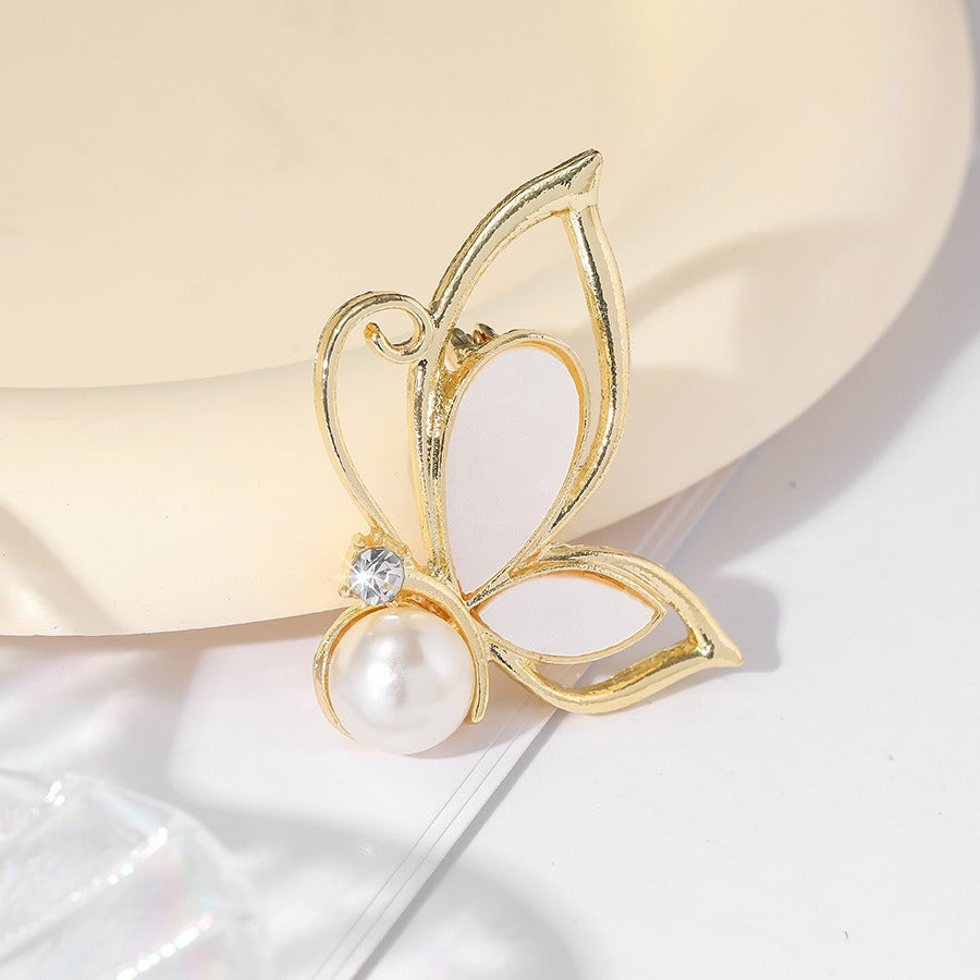 New hollow out fashionable imitation mother of pearl butterfly brooch, suit jacket, clothing accessories, pins - Korvel