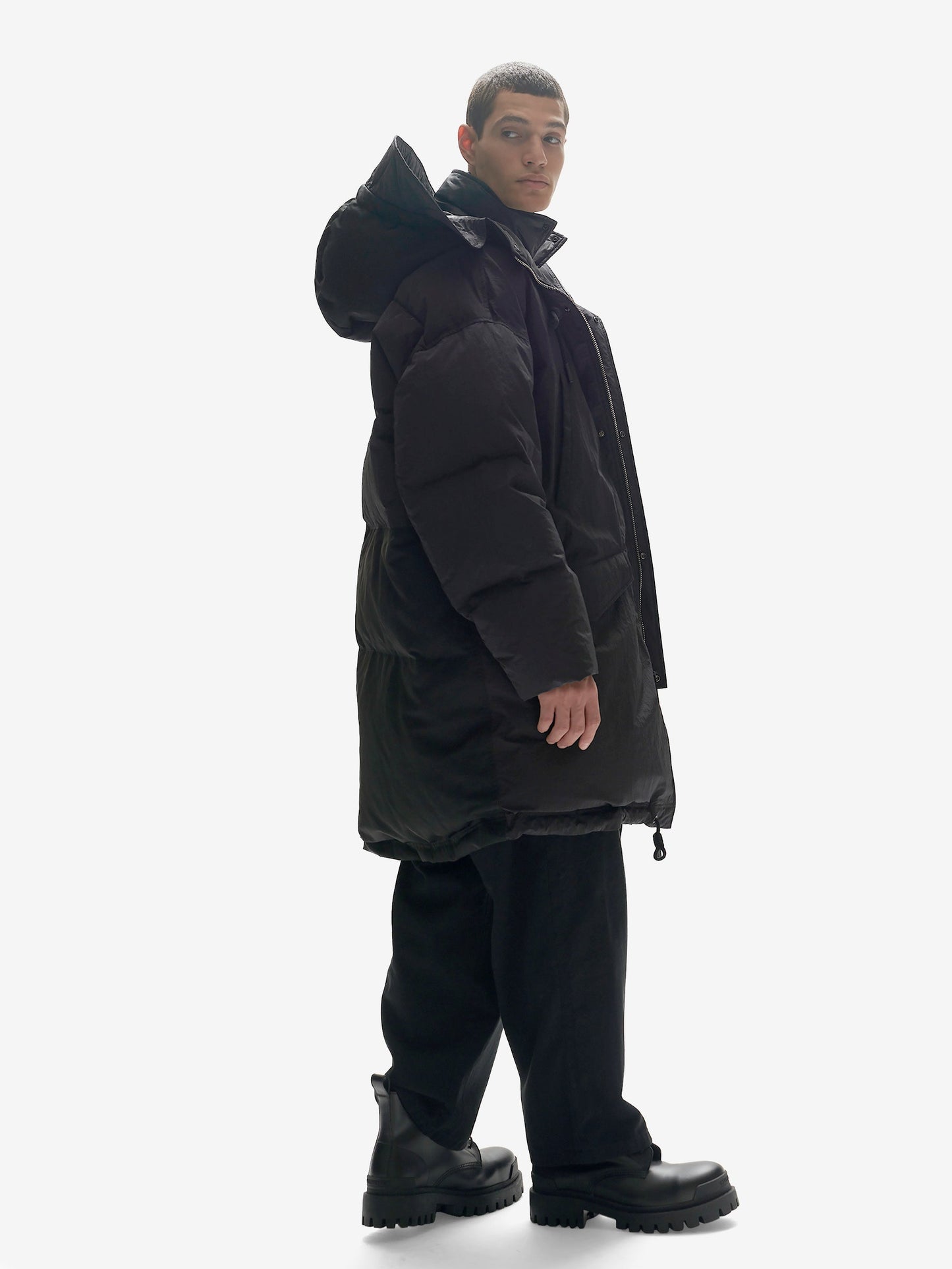 Long Down Puffer Jacket - Black