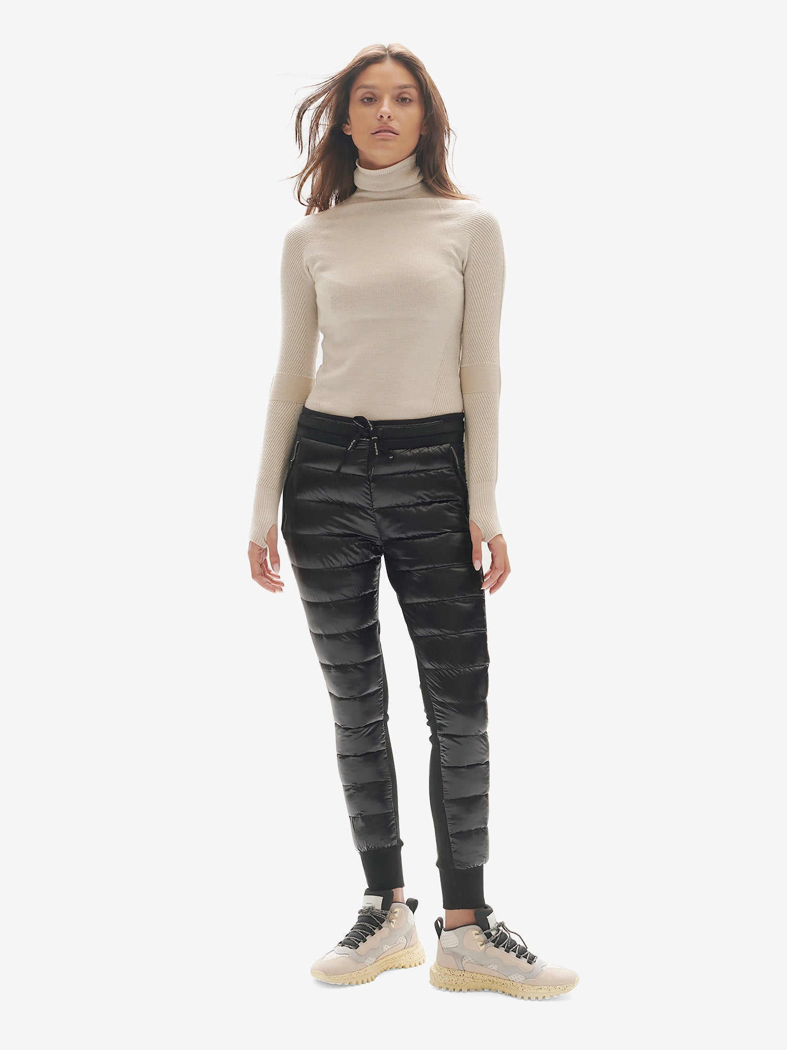 Hybrid Down Jogger - Black - Korvel