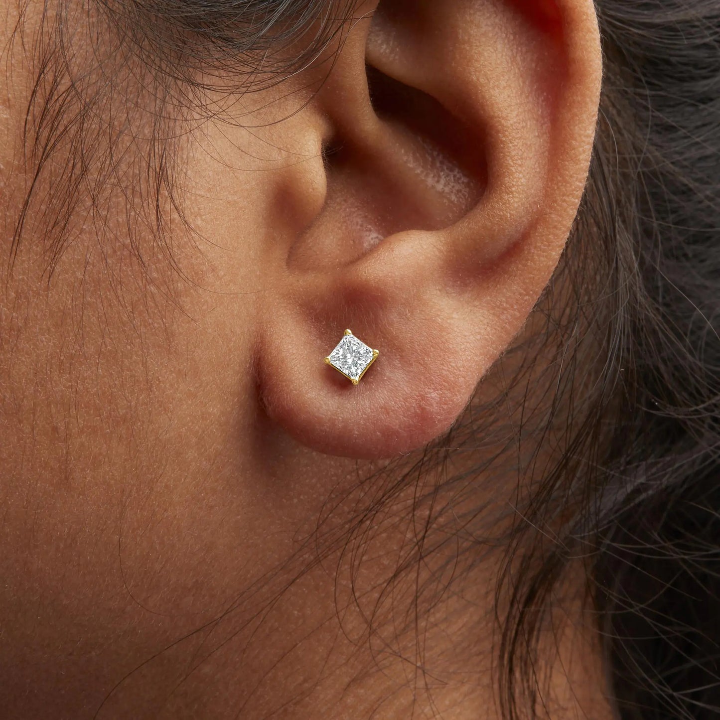 Boucles d'oreilles en diamant taille princesse certifiées IGI 1/2 Cttw en or jaune 14K