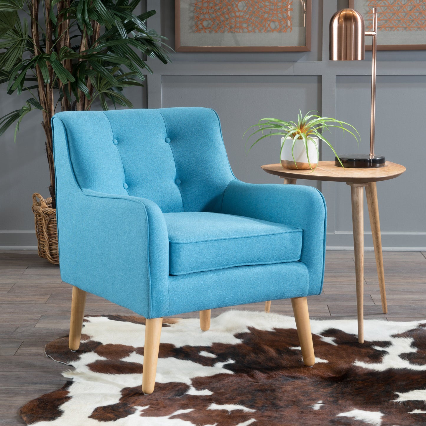 Elegant Teal Armchair for Stylish Living Spaces