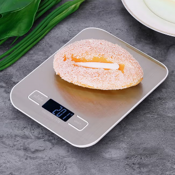 Premium Electric Kitchen Scale in Silver