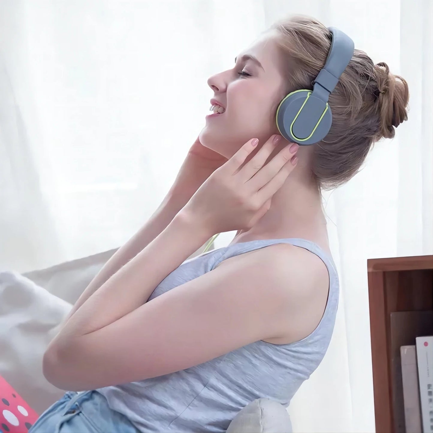 Head mounted wired earphones for e-sports, chicken eating, with microphone for phone and computer calls, universal earphones for gaming - Korvel