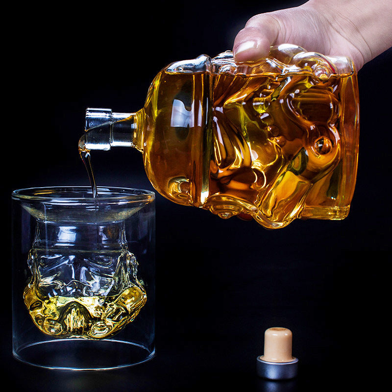 High borosilicate heat-resistant and cold resistant glass wine bottle Star Wars White Soldier glass wine bottle creative decanter liquor dispenser - Korvel