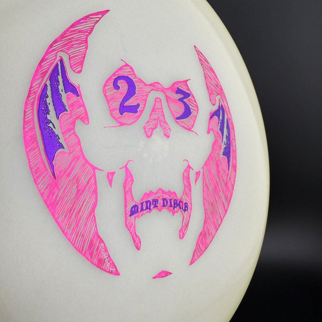 Nocturnal UFO (Primera Edición) - Skulboy 2 Foil Disc Golf Putter