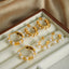Boucles d'oreilles élégantes en perles synthétiques plaquées or 18K