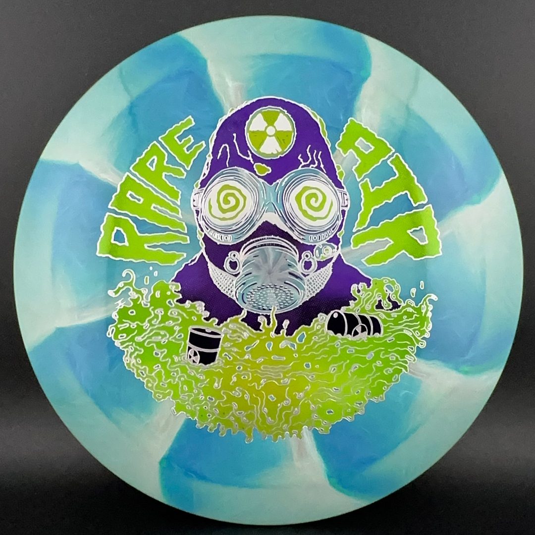 Cosmic Neutron Trace - RADioactive Man Disc Golf Driver
