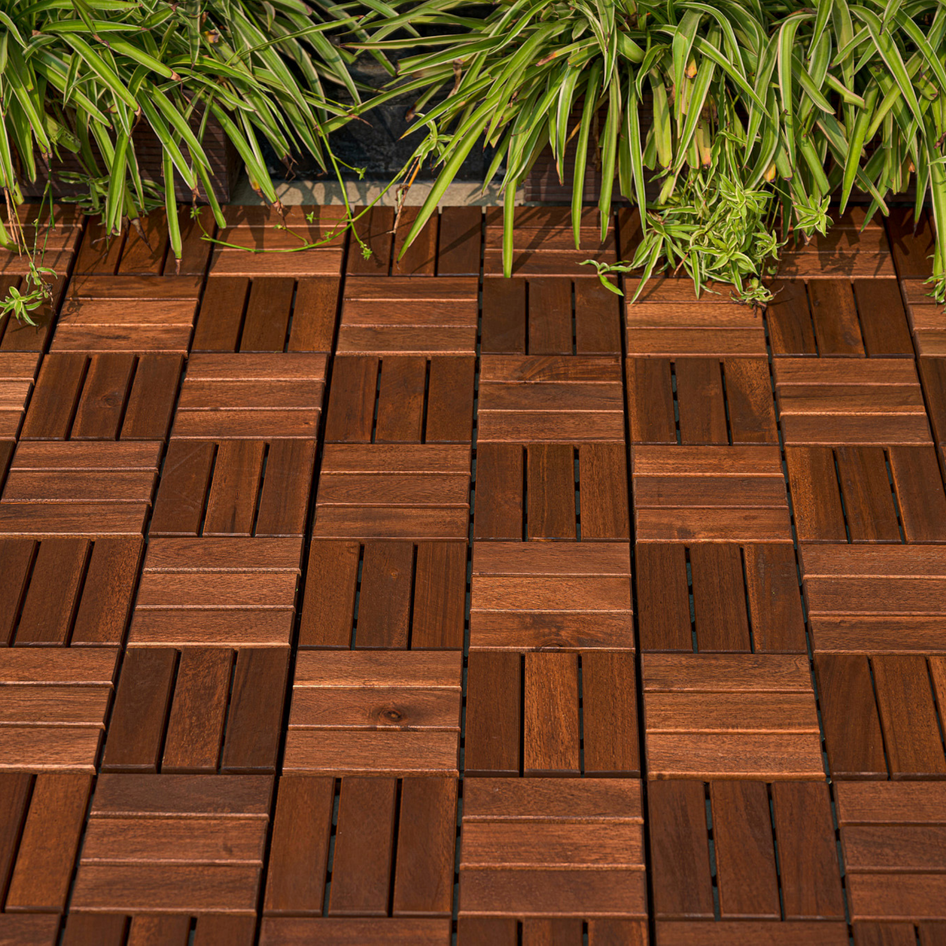 Acacia interlocking deck tile grid pattern, 10 pieces of 12 inch x 12 inch square brown Acacia hardwood outdoor flooring - Korvel