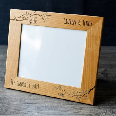 Carving photo frames personalized photo frames holiday gifts anniversary gifts - Korvel