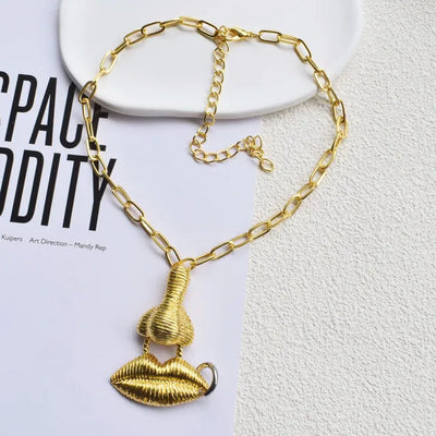 Baroque Style Lips Design Dangle Earrings for Women