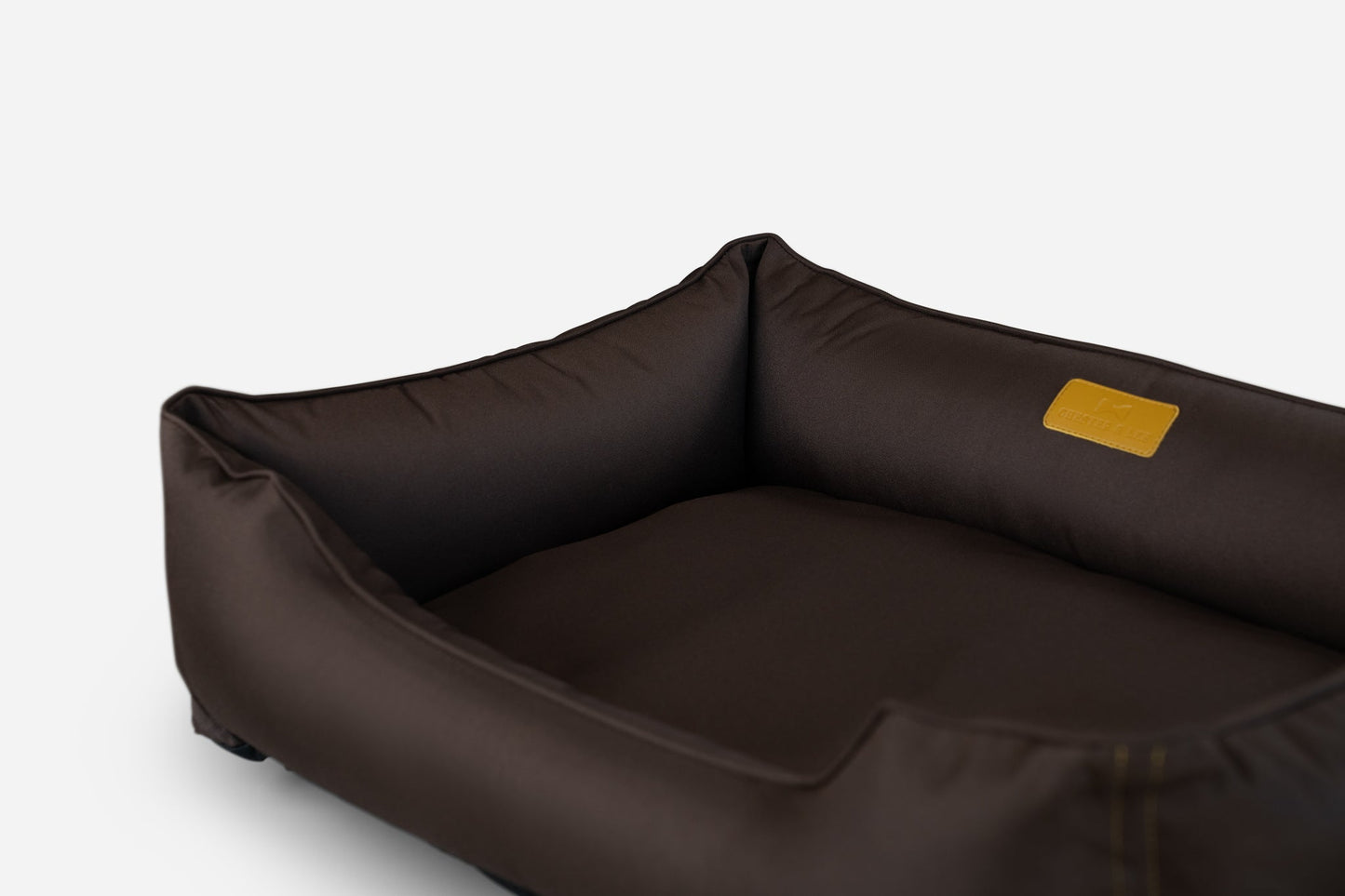 Cama para Perros Impermeable Listo para la Aventura en Marrón