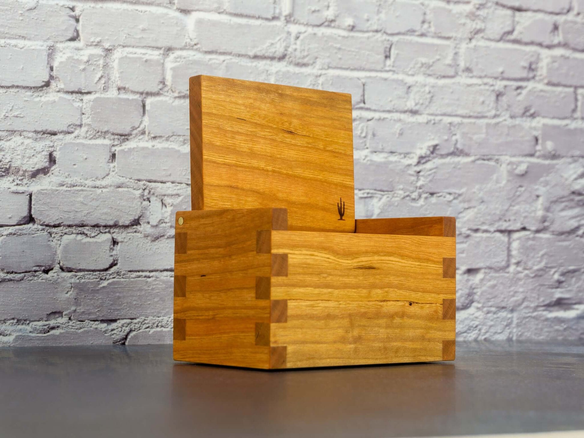 Salt Cellar - Korvel