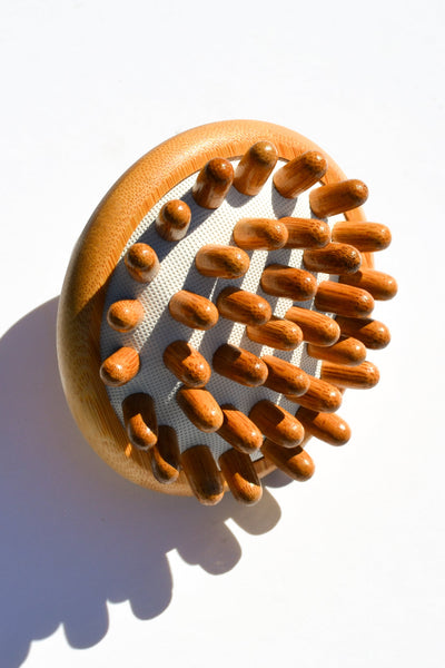Bamboo Stimulating Scalp Massager - Korvel