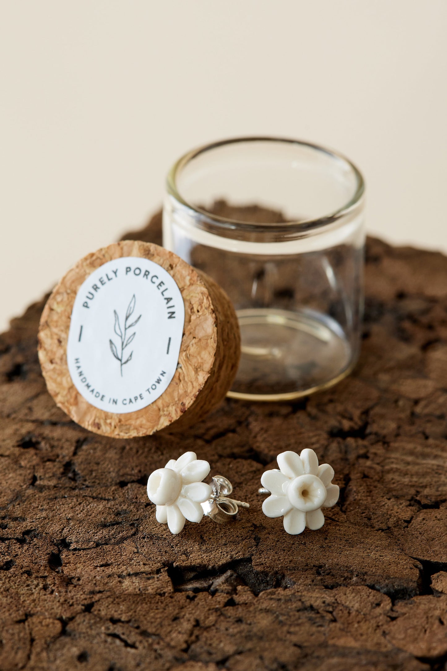Boucles d'oreilles Daffodil - Élégance en porcelaine artisanale