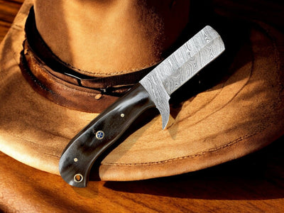 Exquisite Damascus Bull Cutter - 7" Blade with Authentic Water Buffalo Horn Handle - Korvel