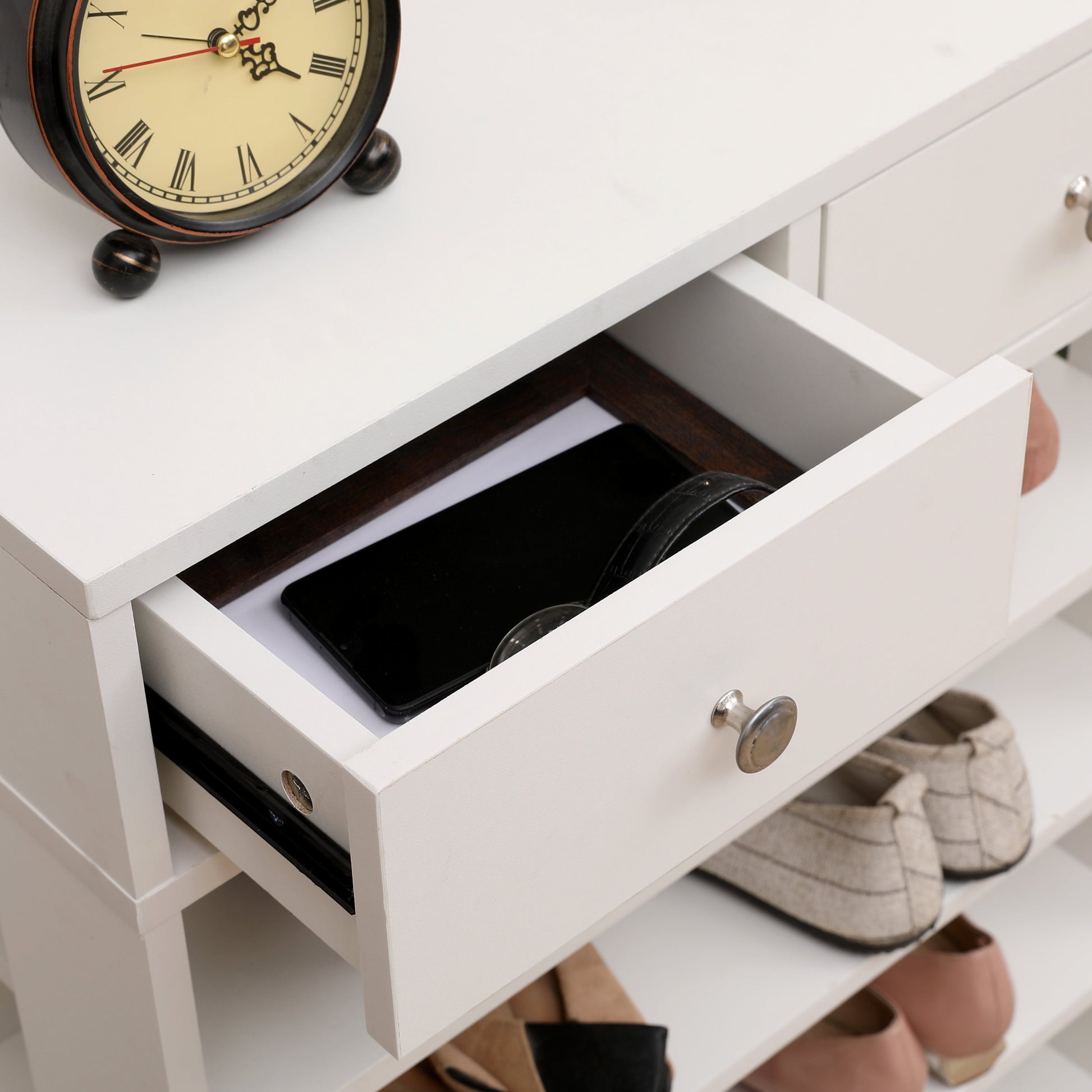 Storage Rack Storage Organiser in the Entryway Economical Home Shoe Rack Multi-Layer Shoe Cabinet (White) - Korvel