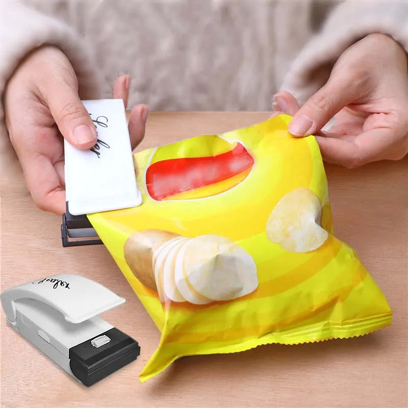 Mini sealing machine small household plastic sealing machine snack moisture-proof sealing machine - Korvel