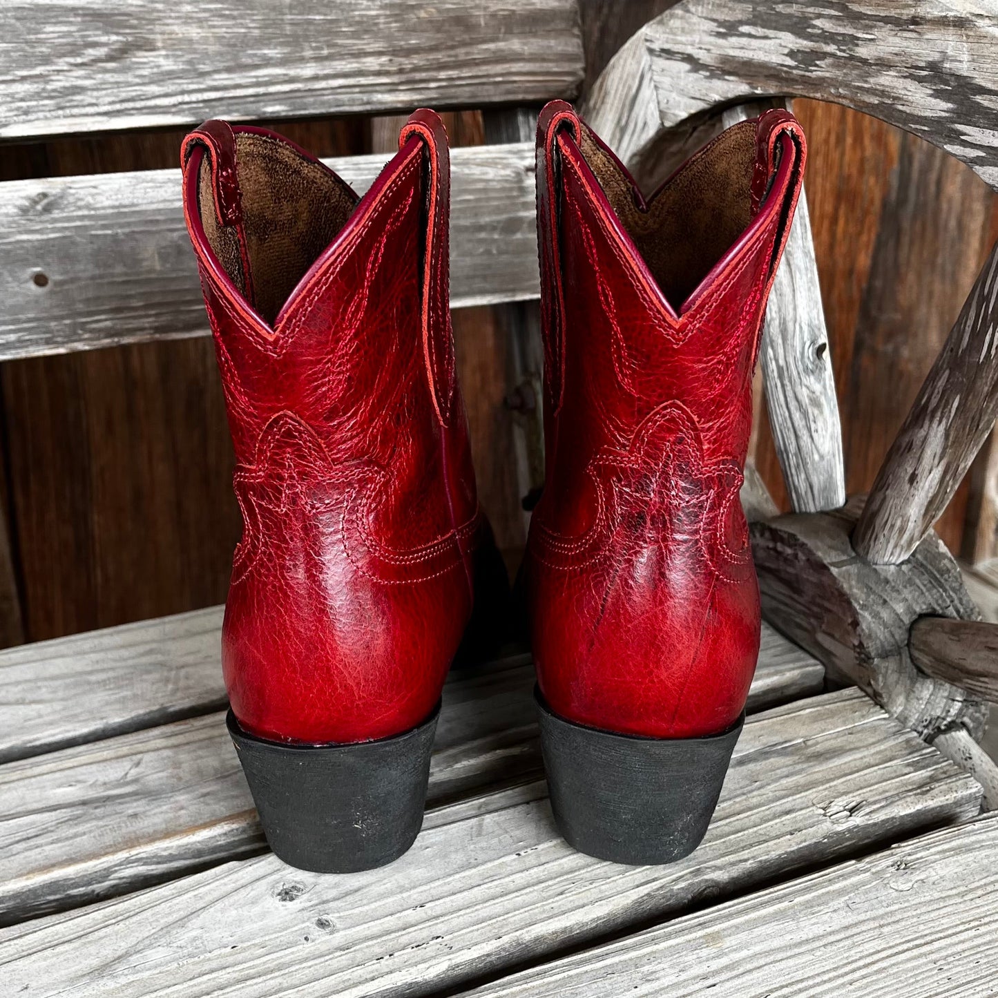 Ariat Women's Red Maggie Short Boots - Stylish & Durable - Korvel