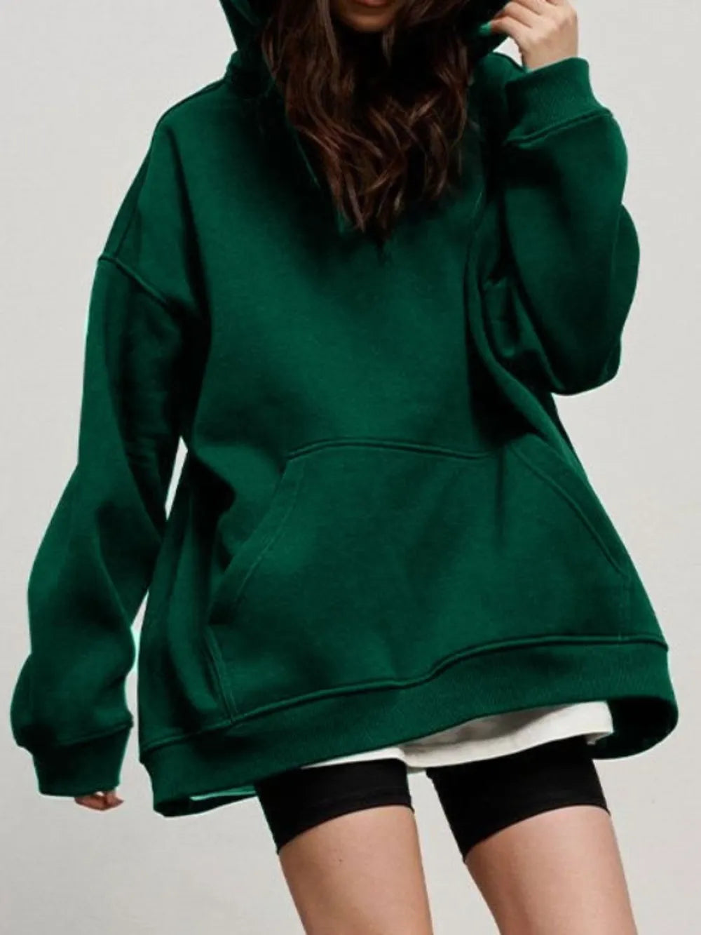 Hoodie à manches longues avec épaule tombante et poches