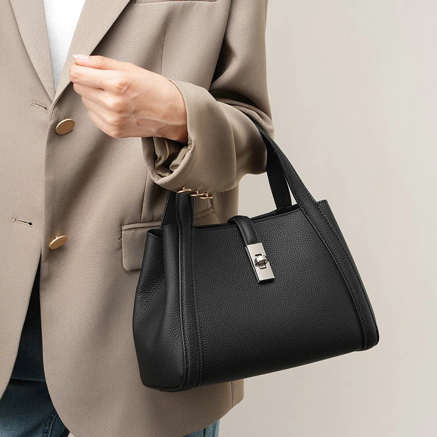 Fashionable Korean-Style Large-Capacity Leather Handbag