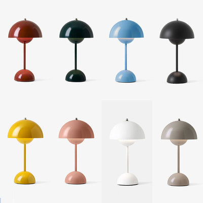 Elegant Dual-Purpose Night Light for Charging and Decor