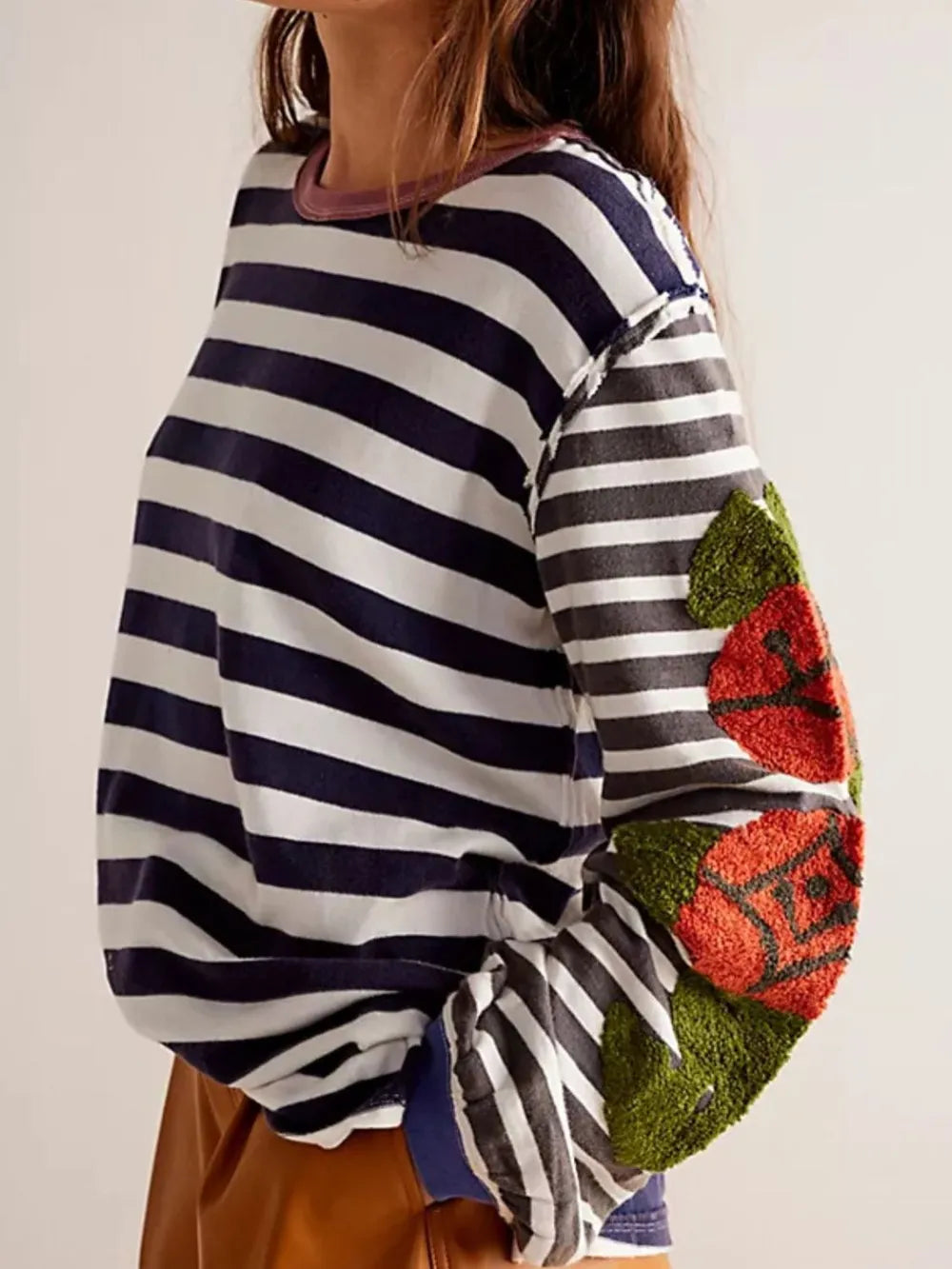 Sudadera de Cuello Redondo a Rayas con Manga Larga