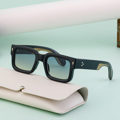 Fashionable boxy sunglasses for men with a simple frame that can be paired with nearsighted glasses - Korvel