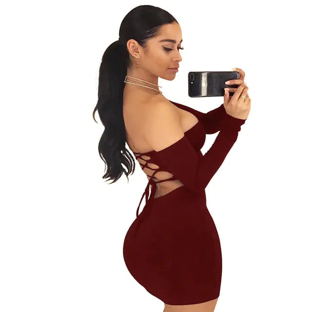 Vestido sin tirantes de manga larga y espalda descubierta para mujeres