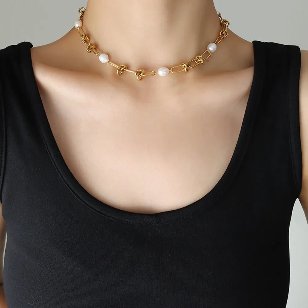 Elegant Freshwater Pearl Titanium Steel Necklace
