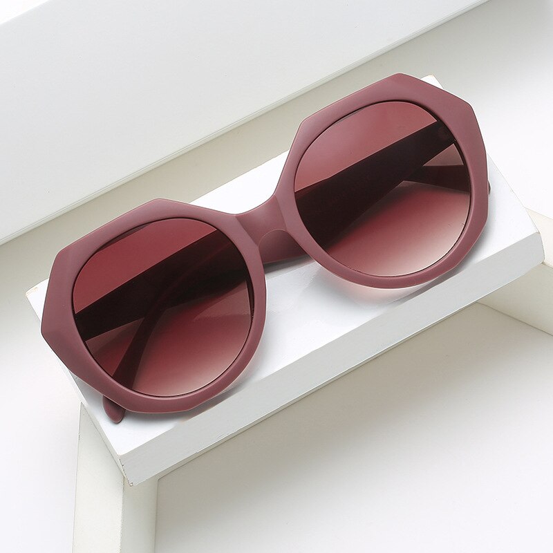 Trendy Irregular Frame Sunglasses for Women