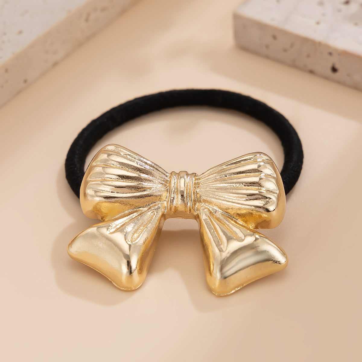 Versatile five petal flower alloy hair accessory with fashionable glossy imitation pearl bow headband - Korvel