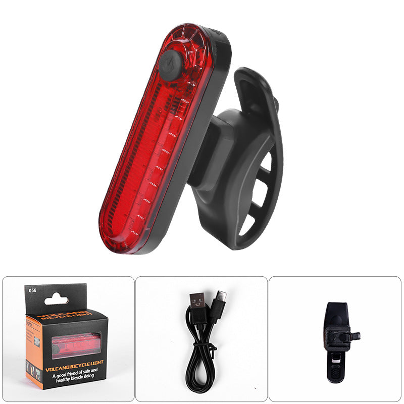 Lumière arrière de vélo rechargeable USB pour la sécurité lors des trajets nocturnes